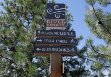 Direction sign Idaho Greenways Bike Tour