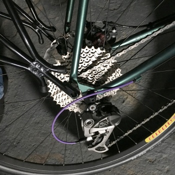 rear derailleur on bike